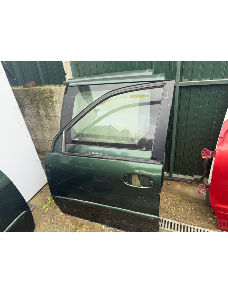 porta kia carnival f esq