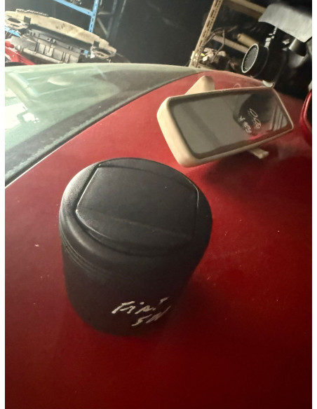 cinzeiro  fiat 500  2008