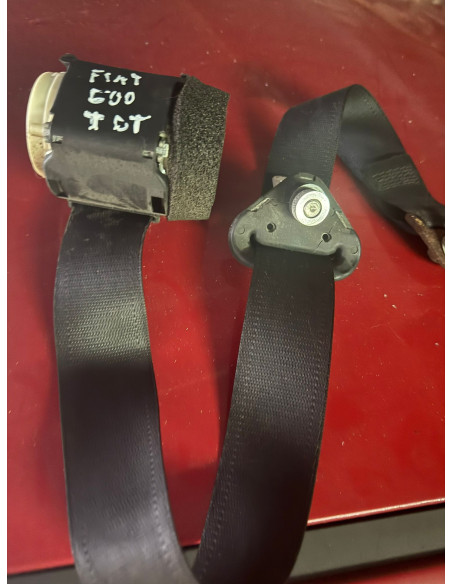cintos traseiros dt  fiat 500 2008