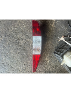 farol traseiro esq   fiat doblo