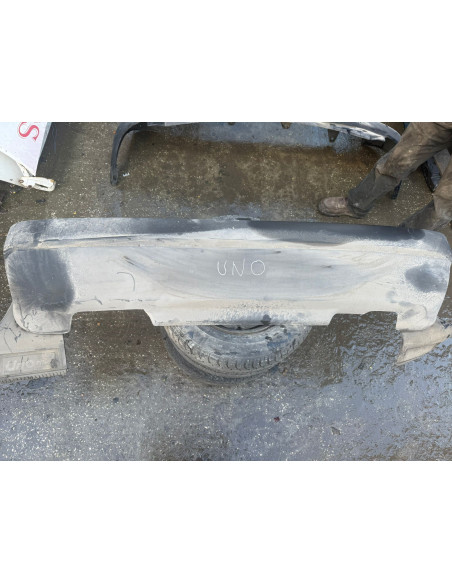 para-choques traseiro fiat uno