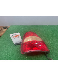 farol traseiro kia carnival esq