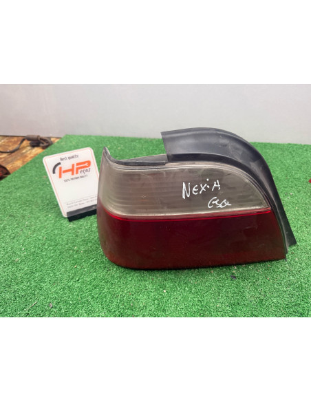 farol traseiro esq daewoo nexia