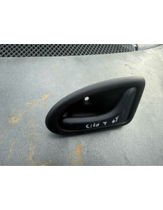 puxador tras direito  interior  renault clio 2000