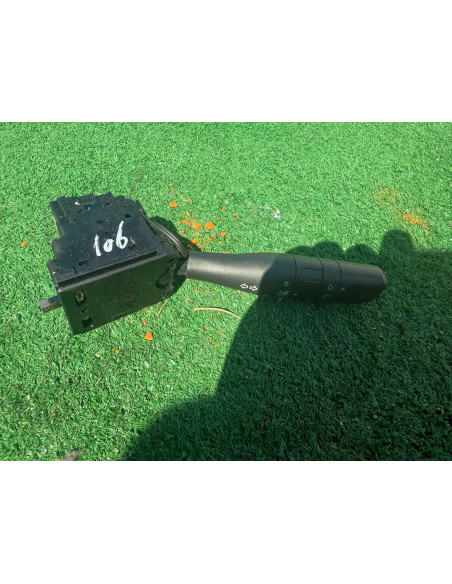 manete de luz  peugeot 106 1999