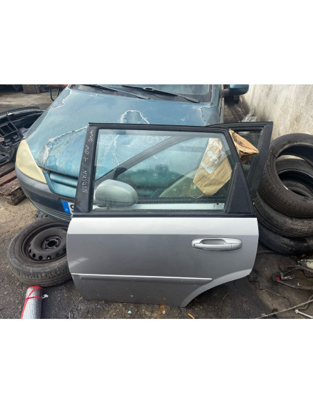 porta  traseira esquerda  chevrolet nubira 2004