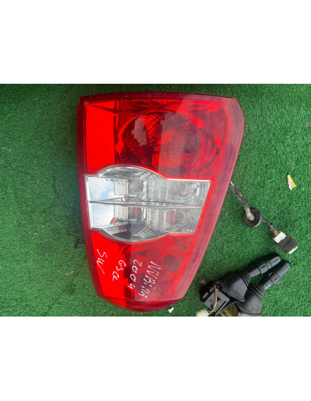 farol traseiro esquerdo chevrolet nubira 2004