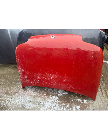 capot renault clio 1995