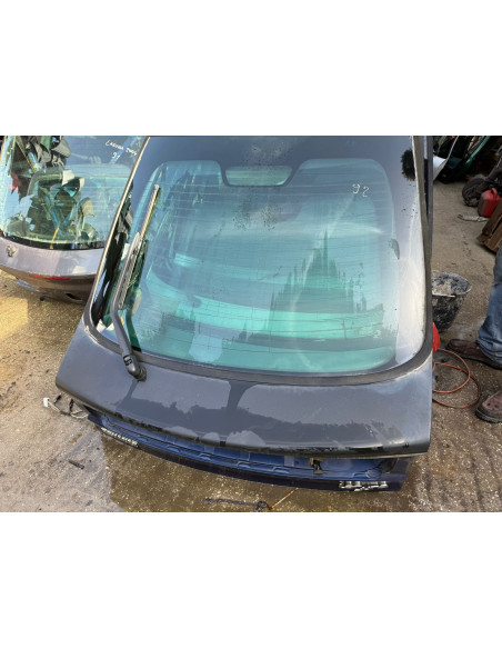 tampa da mala renault laguna 2001