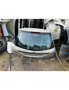 tampa da mala ford focus 2000