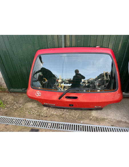 tampa da mala renault clio 1994