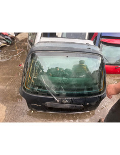 tampa da mala nissan micra k11