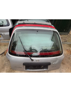 tampa da mala nissan micra k11