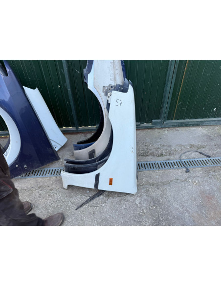 guarda lamas esq  peugeot 106