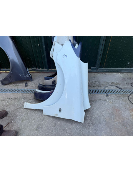 guarda lamas esq peugeot 204 2004