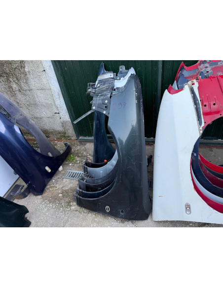 guarda lamas esq audi a4 b5